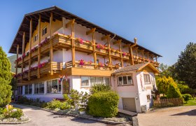 Wellnesshotel Paradiesquelle, © Wiener Alpen / Christian Kremsl